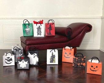 Halloween Trick Or Treat Bags - Printable 1:12 dollhouse