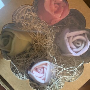 Soapi Blendz: Specialty Rose Gift Set image 6