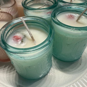 Decorative Candle Blendz 5 oz Red Cherry Rose, Lemon Berry, Lilac Lavender Vanilla, & Sweet Pea and Jasmine afbeelding 10