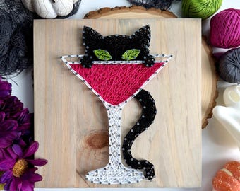 Black Cat Cosmo String Art – 10" Handmade Halloween Cocktail Décor