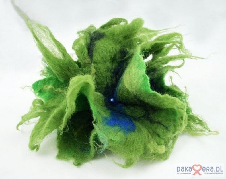 Green felted flower brooch Fairy Brooch Forestfashion