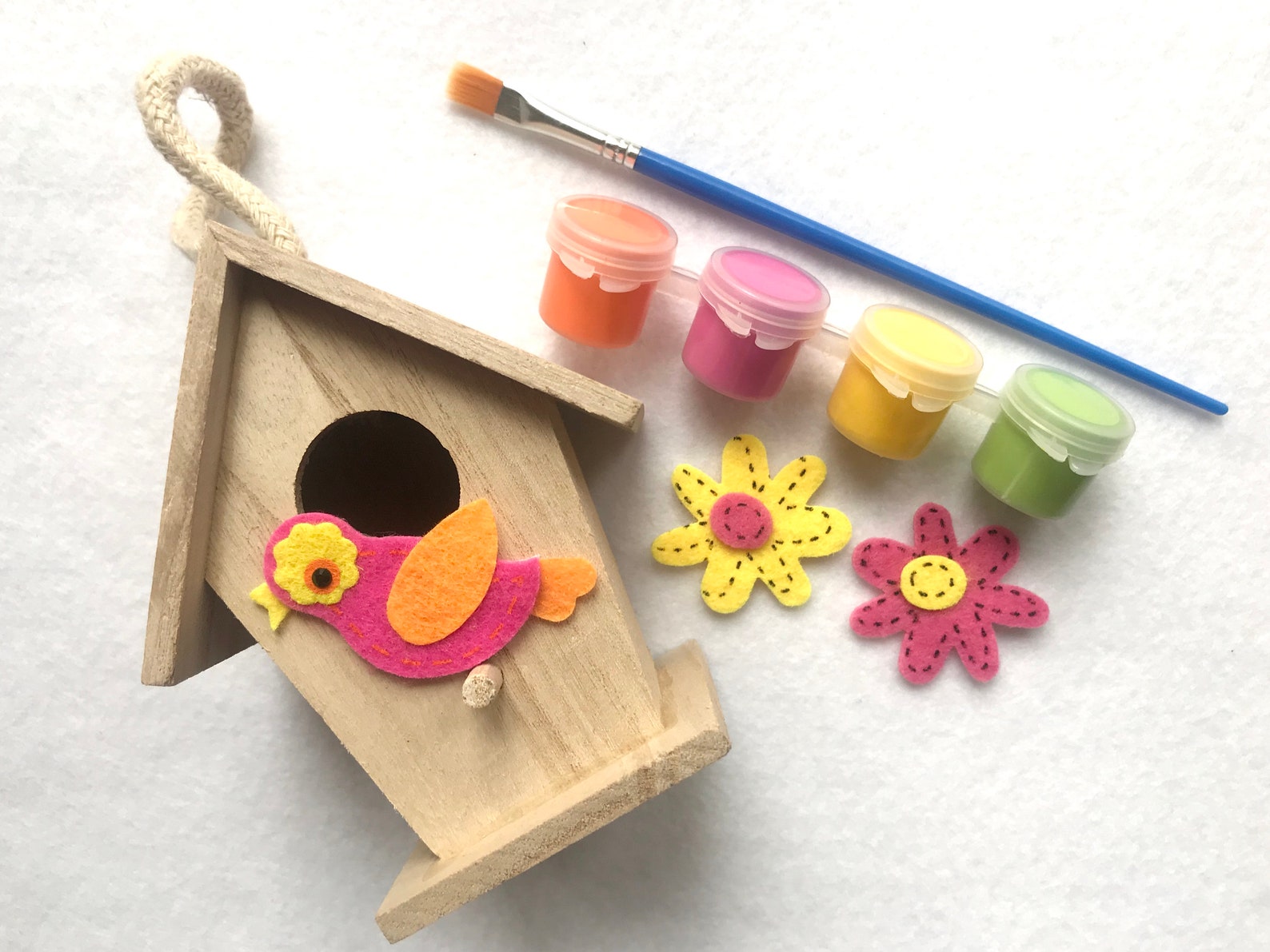 Kids Craft Kit, Bird House Painting Kit, Paint Kit for Kids, Mothers