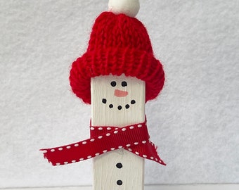 DIY Jenga Block Snowman Craft Kit, Knitted Hat