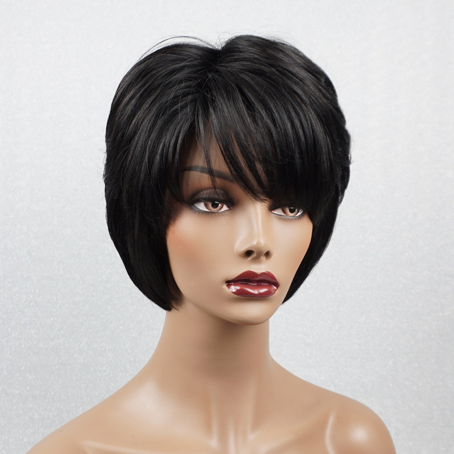 Picture Of Short Wigs at Chana Ryan blog