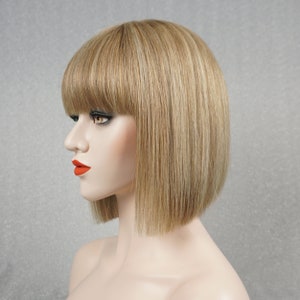 Med-Blonde Light Blonde Highlights Bob Wig 10in Human Hair Customizable None-Lace Wigs
