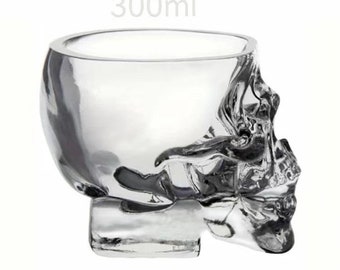 Gothic skull whisky glass (300 ml)  for fancy dinner parties!