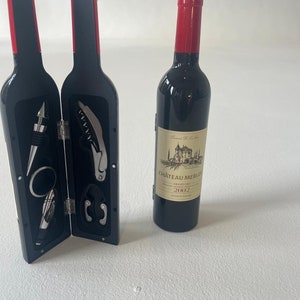 Wine Connoisseur Bottle Set Opener Corkscrew Gift 5 Accessories pcs. Chateau Merlot 2002.A fun and useful present for any wine lover friends