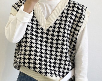 Unisex Sleeveless V Neck Knitted Plaid Sweater Vest Jumper Pullover Black And White Knit Vest Spring Autumn Winter