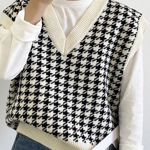80s 90s Women Sleeveless V Neck Cable Knit White Sweater Vest - Etsy