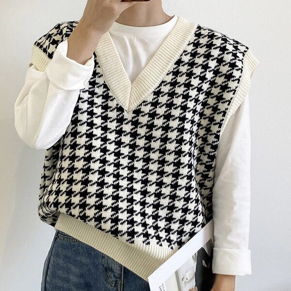 Unisex Sleeveless V Neck Knitted Plaid Sweater Vest Jumper Pullover Black And White Knit Vest Spring Autumn Winter