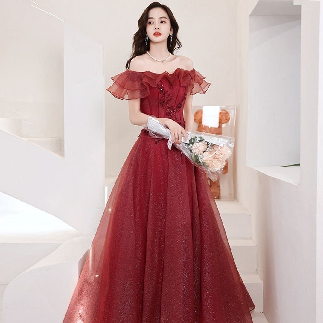 Glitter Feather Long Train Feminine Red Prom Gown - Xdressy