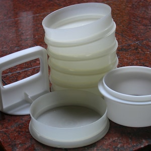Vintage Tupperware – Own Two Hands