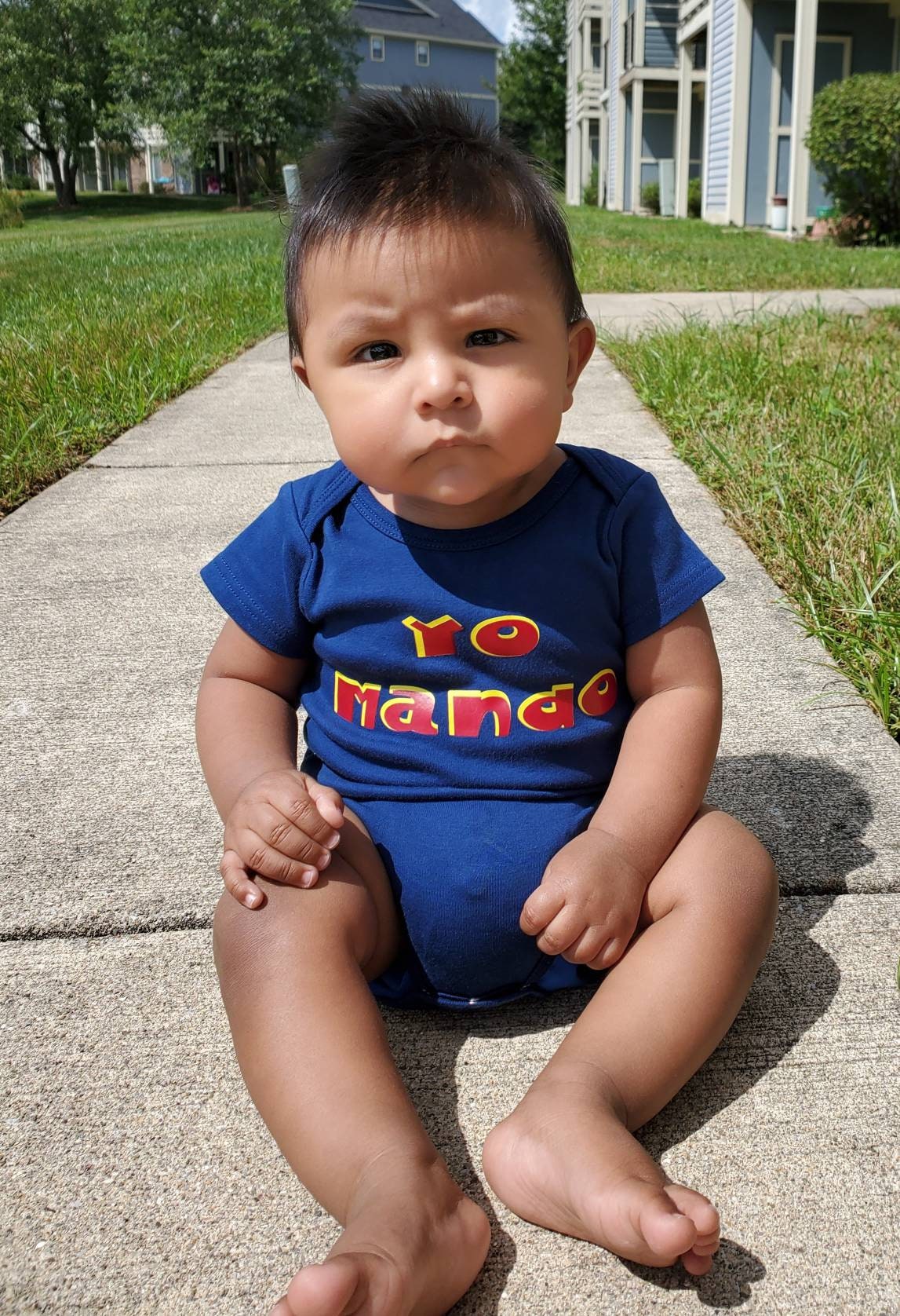 Baby Boy blau Outfit in Spanisch, Latino Baby Boy Body, Baby Boss