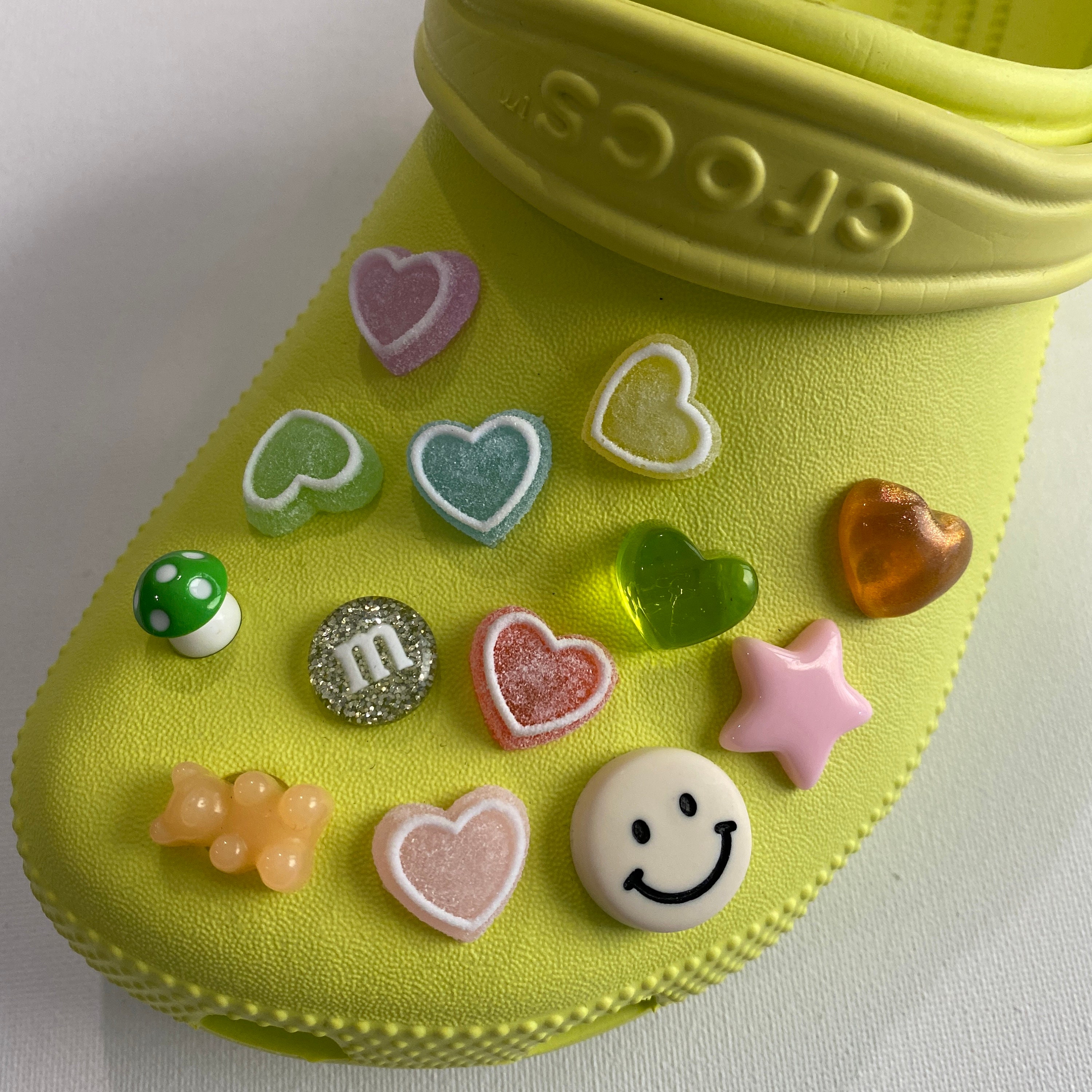 SWEETHEARTS Crocs JIBBITZ CHARMS 5 Pack hearts valentines day candy  valentine