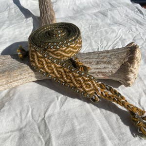 Tablet woven belt Birka B12 100% wool