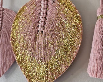 GLITTER leaf - macramé feather - bedroom decoration - entrance - living room - kitchen - home - gift - birth - birthday - mother's day
