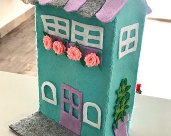 DIY pdf-viltpatroon, sprookjeshuis, poppenhuis, naaipatroon, vilt speelgoed sprookjeshuispatroon, vilthuis naaipatroon, zintuiglijk speelgoed