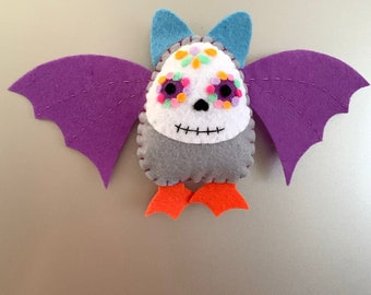 Baby Bat Pattern, Baby Alebrije, PDF Felt Halloween Garland. Mexican day of the dead ornament
