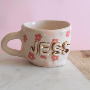 Personalisierte Kirschblüten-Tasse: Handgefertigte Keramiktasse mit 24 Karat Vergoldung