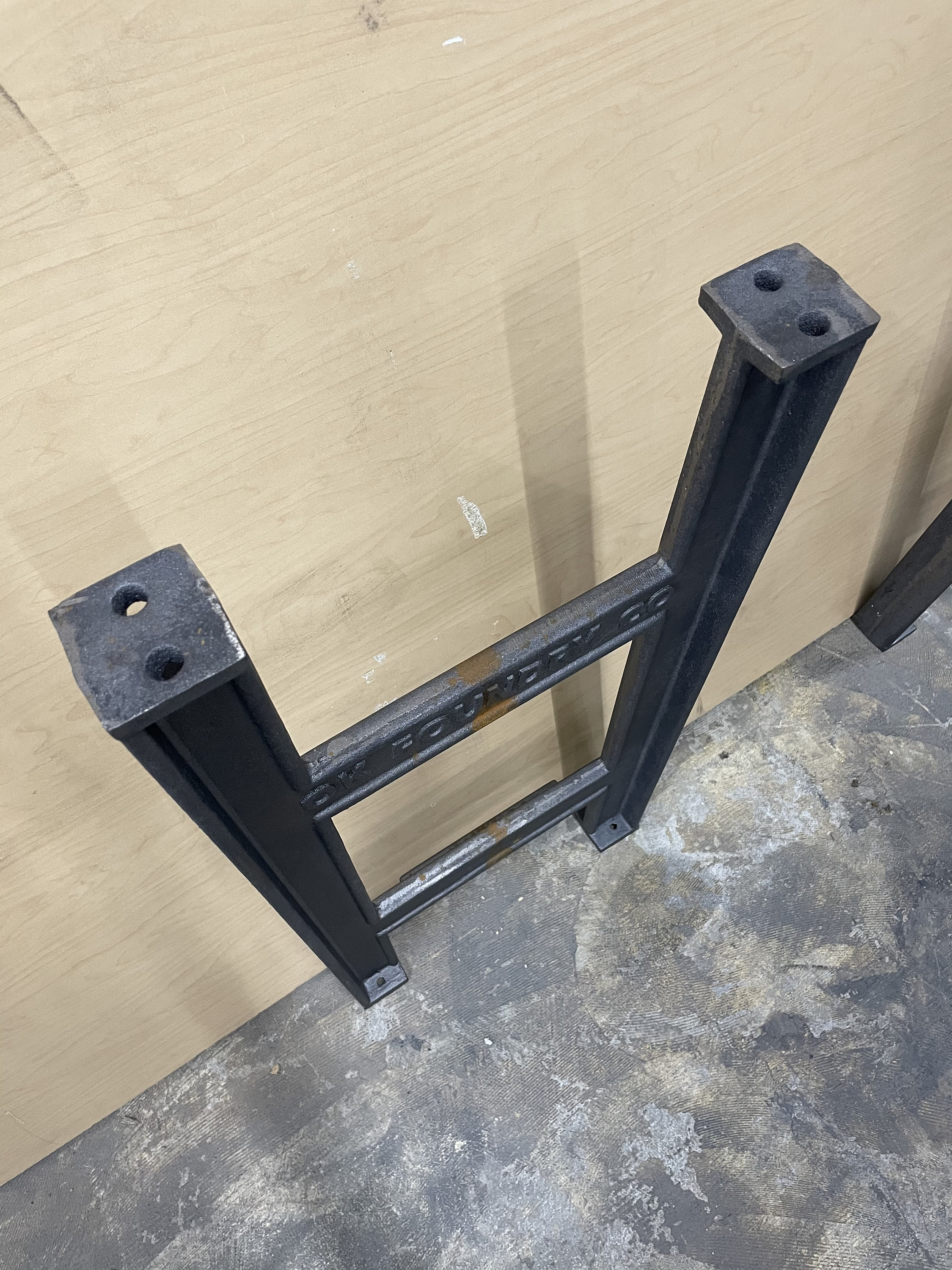 Cast Iron Vinyl Audio Console Leg Set two Sets of Legs Vinyl Record ...