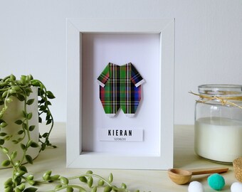 Cadeau écossais pour bébé, cadeau de naissance écossais, cadre personnalisé pour nouveau-né, cadeau de naissance personnalisé, cadre pour prénom de bébé neutre entre les sexes