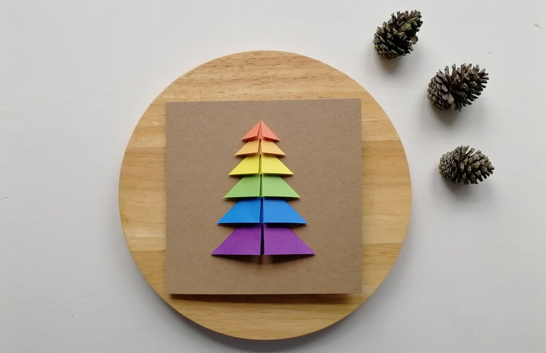 Carte de Noël LGBT, carte de Noël gay, carte d'arbre en origami arc-en-ciel, carte d'arbre de Noël de fierté LGBT, Noël queer, décoration de Noël LGBT image 1