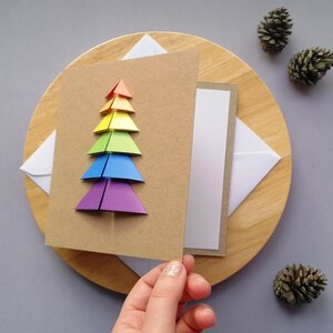 Carte de Noël LGBT, carte de Noël gay, carte d'arbre en origami arc-en-ciel, carte d'arbre de Noël de fierté LGBT, Noël queer, décoration de Noël LGBT image 4