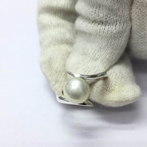 Natural White Pearl 5.50 Carat Ring, 925 Sterling Silver, Handmade Ring For Men And Woman, Anniversary Gift. image 3