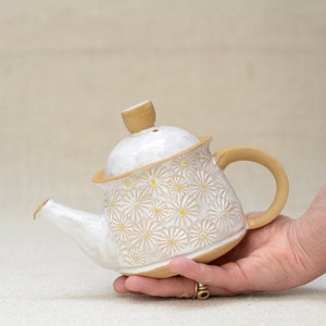 Keramik Teekanne 500 ml Daisy Blumenmuster