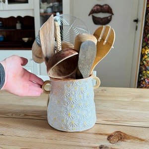 Kitchen Utensil Holder with Handles Daisy Floral Pattern