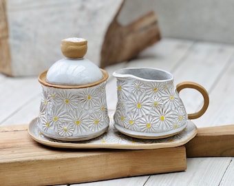 Daisy Creamer and Sugar Bowl Set with Tray