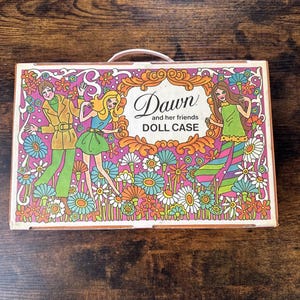 Palitoy Dawn doll Topper Dawn Carry Case