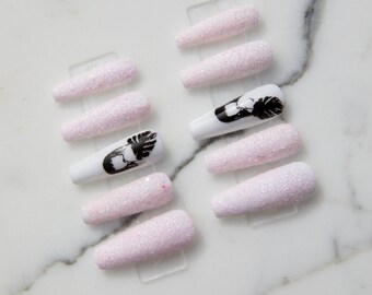 Hand Painted Pastel Pink Glitter Line Art Press On Nails - Portrait Nails - Sparkly Pink False Nails - Long Coffin Nails Glue On