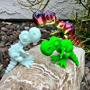 Flexi T-Rex Articulated Toy Cute Fun Birthday Gift Kids Dinosaur Fidget Desk Model Toy Jurassic