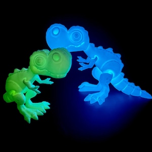 Flexi T-Rex Glow In The Dark Articulated Toy Cute Fun Birthday Gift Kids Dinosaur Fidget Desk Model Toy Jurassic Novelty