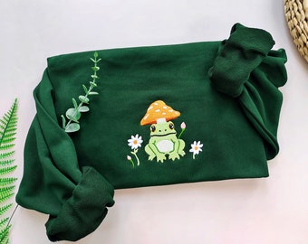 Frog And Daisy Embroidered Sweatshirt,Trendy Sweatshirt,Mushroom Crewneck Sweatshirt,Gifts For Her,Frog Gifts