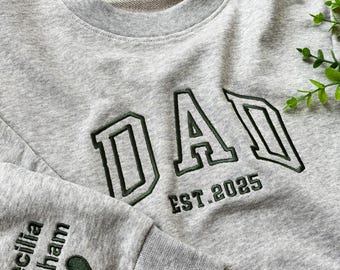 Custom Dad & Grandpa Embroidered Sweatshirt, Name On Sleeve With Heart,Grandpa Shirt With Date, Gift for New Mom and Dad,Father's Day Gift