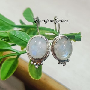 Beautiful Moonstone Earring, 925 Sterling Silver Handmade Earring, Dangle Earring, Oval Gemstone Earring, Women Earring, Christmas Gifts