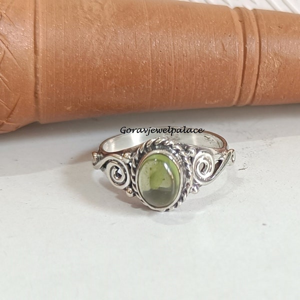 Peridot Ring, 925 Silver Ring, Designer Oval Band Ring,Handmade Ring, Boho Ring, Event Ring, Worry Ring, Silver Gift Jewelry