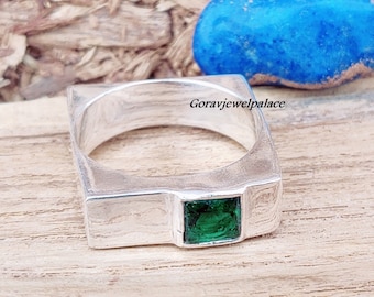 Handmade Emerald Ring: 925 Sterling Silver Band Ring