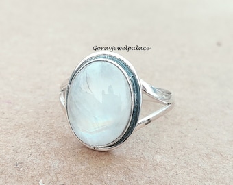 Moonstone Ring, 925 Sterling Silver Ring, Simple Band Ring, Handmade Ring, Boho Ring, Gemstone Ring, Events Ring, Women Gift,Oval Stone Ring