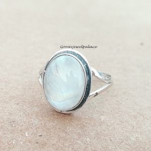 Handmade Oval Moonstone Ring: 925 Sterling Silver Boho Band