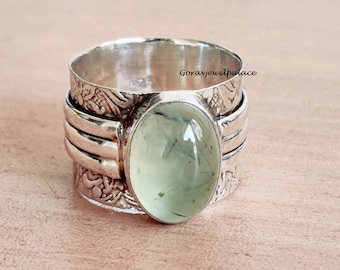 Prehnit-Ring, 925er Sterling-Silberring, handgefertigter Ring, Bandring, Damenschmuck, ovaler Steinring, Geschenkschmuck, Boho-Ring, Prehnit-Schmuck.