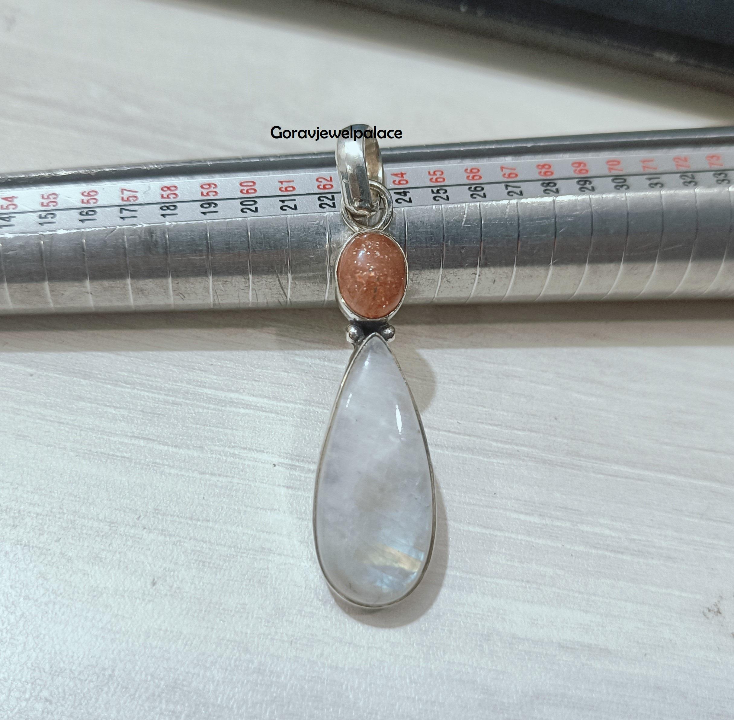 ムーンストーン＆サンストーンペンダント：ハンドメイド925