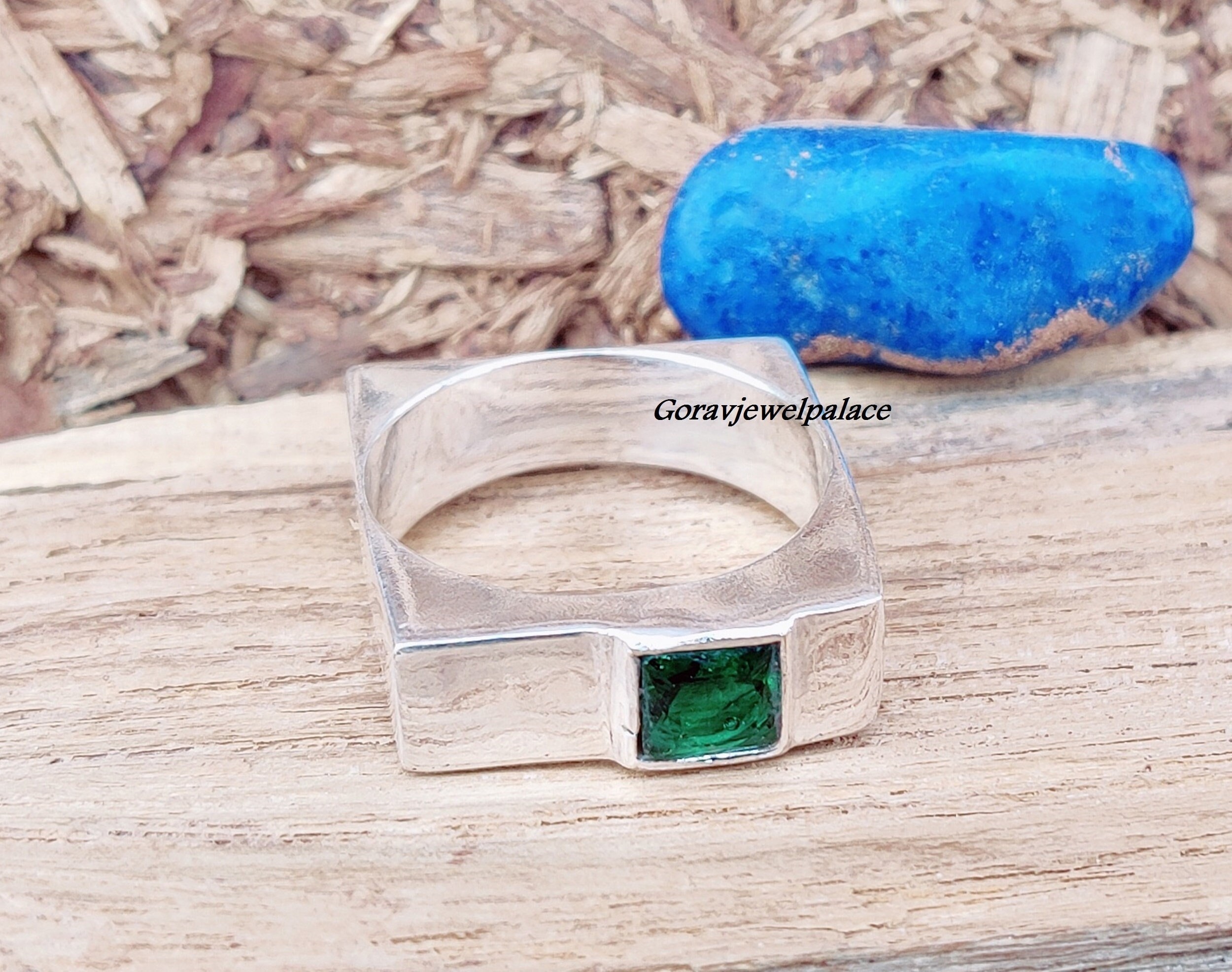 Emerald thumb ring clearance
