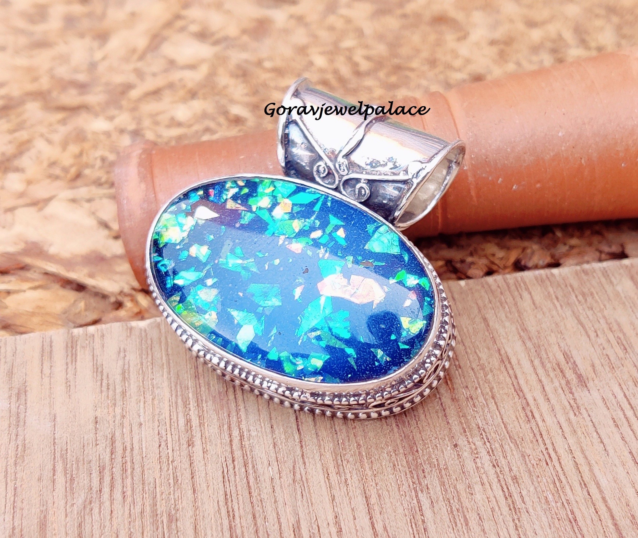 国内で当店のみ AHW STUDIO - Australian Opal Pendant Australian Opal Pendant | Handcrafted from AHW Studio