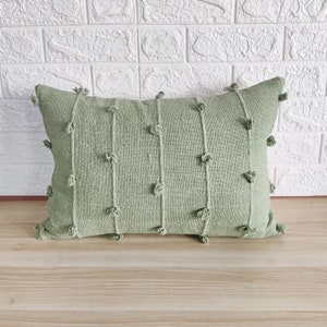 Salbeigrünes handgewebtes Boho Kissenbezug: Handgefärbte Baumwolle, 16x16