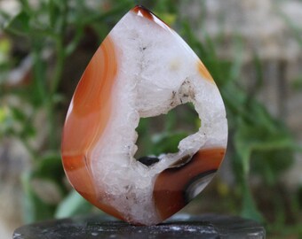 Agate druzy cabochon