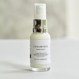 Ceramide & Hyaluronic acid Serum, with CoQ10 plus our luxurious oil blend