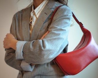 CLEARANCE!!! Hurry while stocks last!!! 100% leather handbag, hobo bag, shoulder bag, minimal, 2023, made in New Zealand